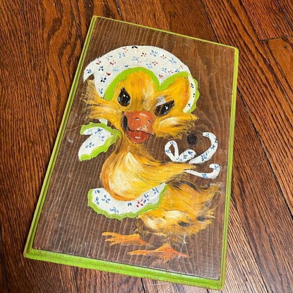 Quirky Vintage 1970s Handpainted Duckling Bonnet Apron Painting on Wood - Picture 2 of 5